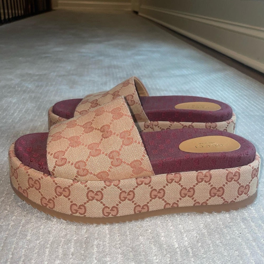 Gucci Platform Slides - Picture 9 of 13